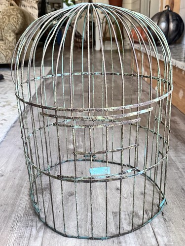 Antique hendryx bird cage - hendryx,